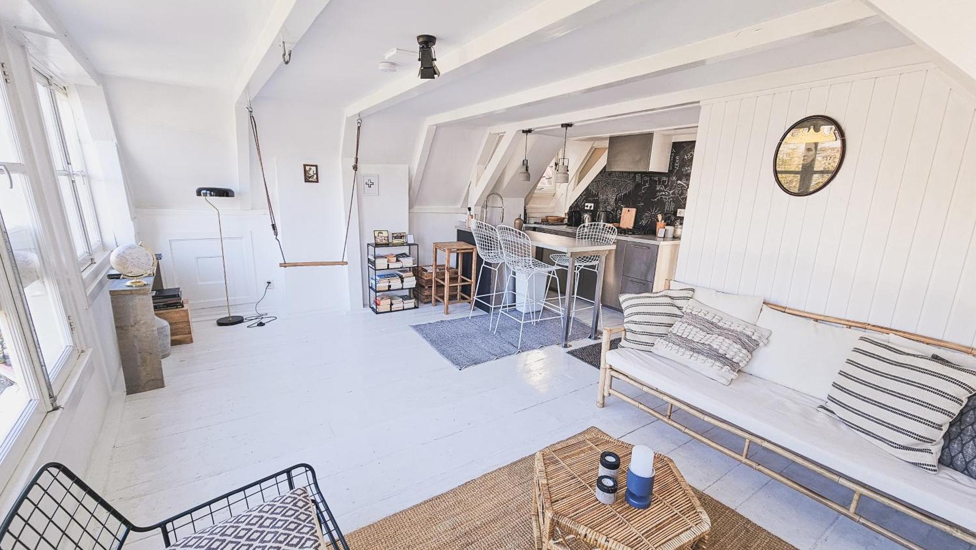 Two Bedroom Apartment In Historic Canalhouse From 1618 - City Centre Amsterdam Exteriör bild